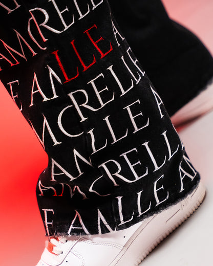 Signature Black Jeans