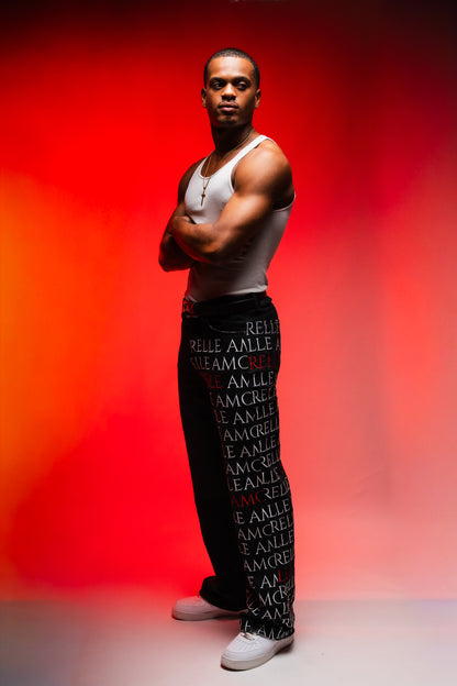 Signature Black Jeans