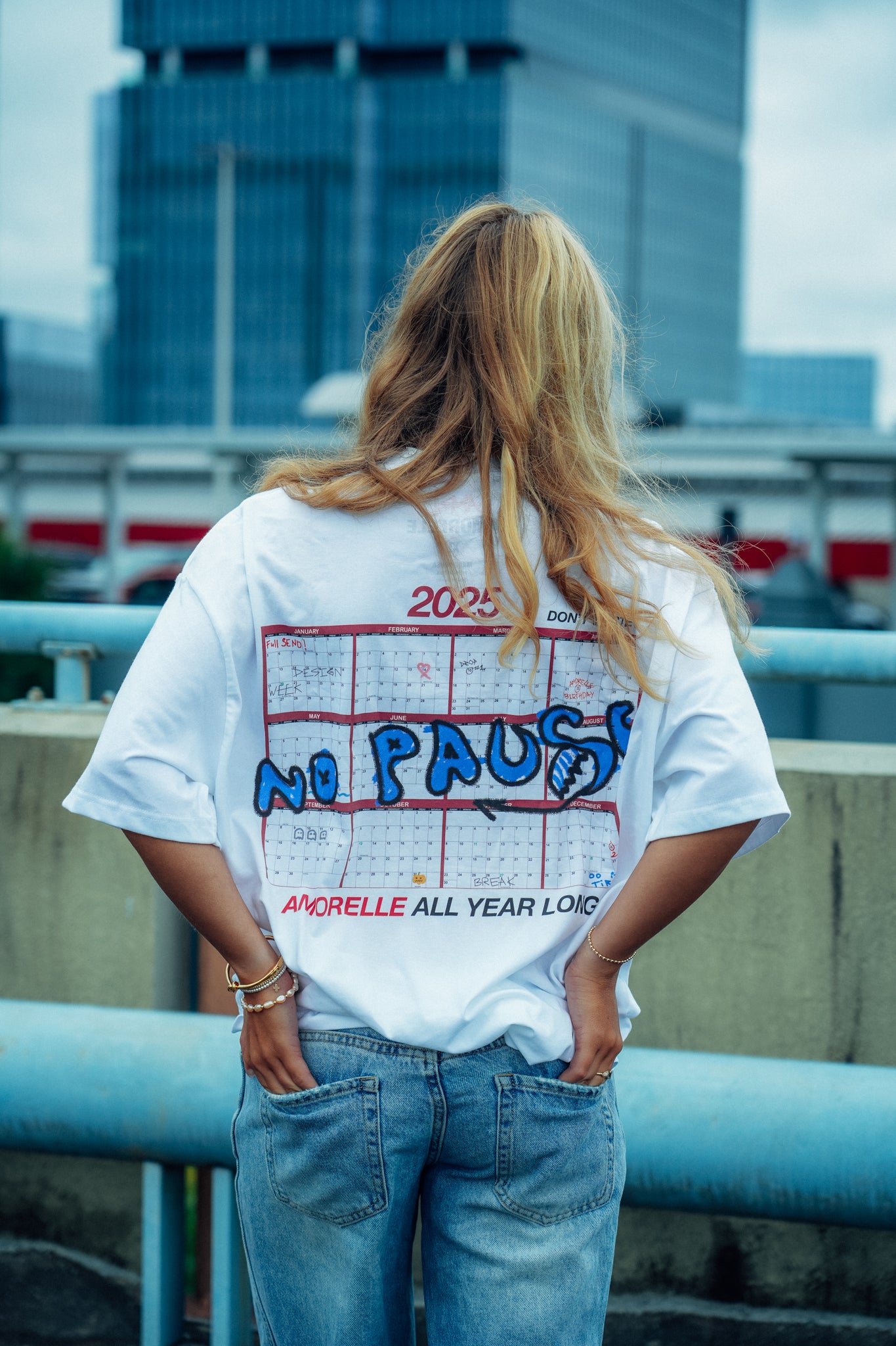 Calendar Tshirt - AMORELLE